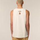 Débardeur homme en coton biologique couleur naturel du coton avec le dessin de la marque entre les épaules et la sérigraphie est de couleur marron clair.