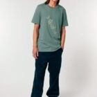 Tshirt manche courte en coton bio pour homme de couleur vert jade avec un dessin représentant les cinq éléments et la sérigraphie est de couleur beige.