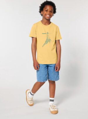 Tshirt enfant manche courte en coton biologique. De couleur jaune avec le dessin d'une baleine et des motifs polynésiens. La couleur de la sérigraphie est bleu canard.