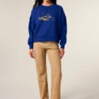 Sweat femme en coton biologique de couleur bleu indigo. avec la sérigraphie d'une montagne et écrit silence de couleur doré.