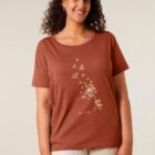 Tshirt femme à manche courte en coton biologique de couleur terracotta avec un dessin d'abeilles s'envolant d'un pissenlit . Avec une inscription ' Bee la vie ', la sérigraphie est de couleur beige